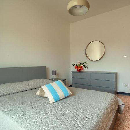 Appartamento Ca del Borgo Imperia Esterno foto